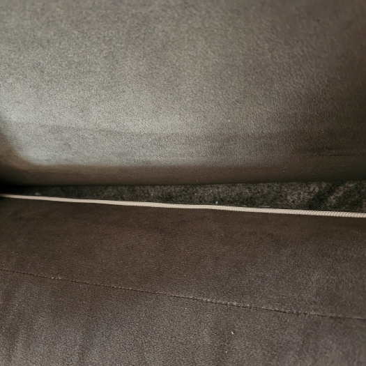 seat cushion fail.jpg